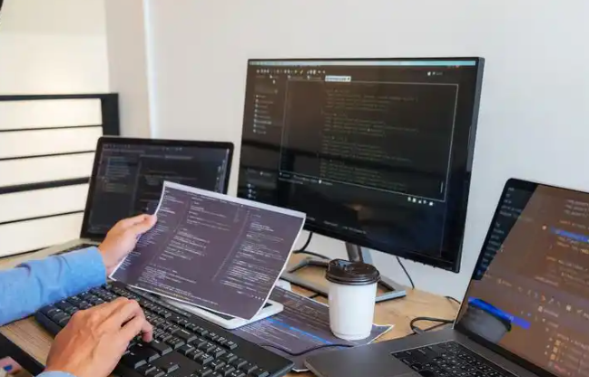 美媒：當中國開源AI突破，留給美國主導技術(shù)的時間不多了